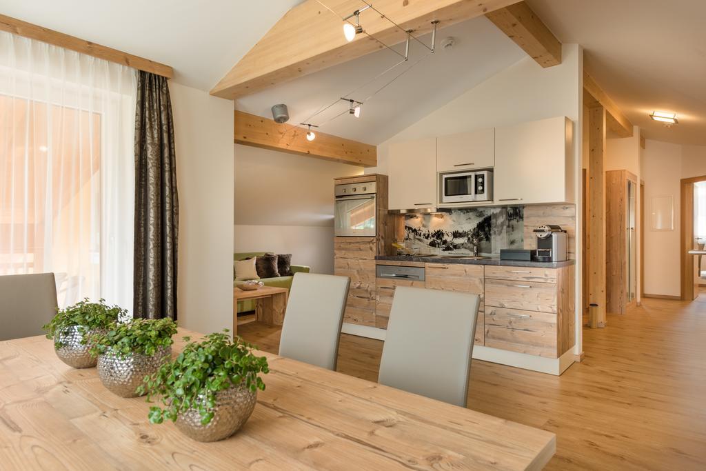 Burghard Apartment